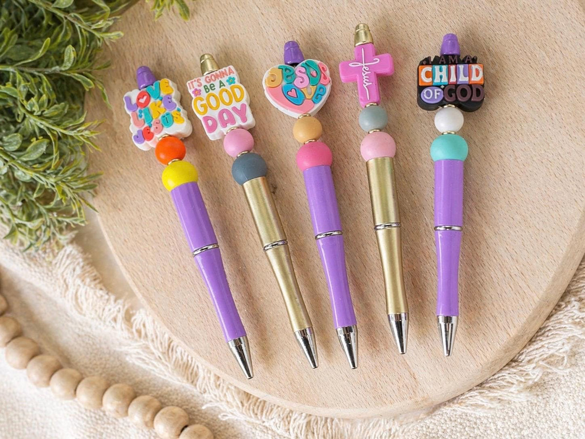 Christian Beaded Ballpoint Pens | Jesus Loves You, Bible Journaling, Desk Accessories